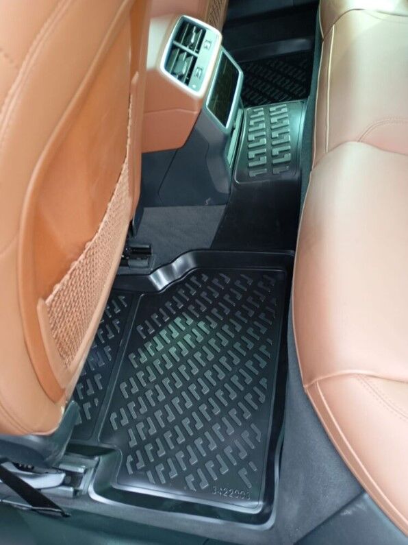 Audi A6 2018 - 2025 Havuzlu Paspas