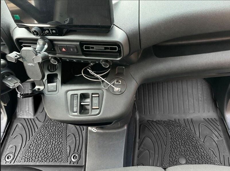 Rizline Premium Toyota Proace City Panelvan 2019 Sonrası Havuzlu Paspas